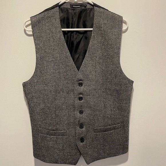 Ruth & Boaz Men's Vest Gray Black Size Medium NWOT - Picture 1 of 5